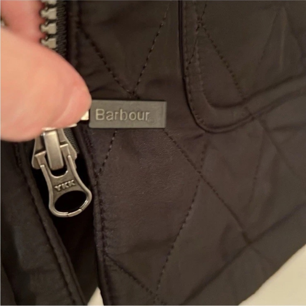 Barbour Black Quilted Arrow Parka Size 6 NWT - Picture 13 of 13